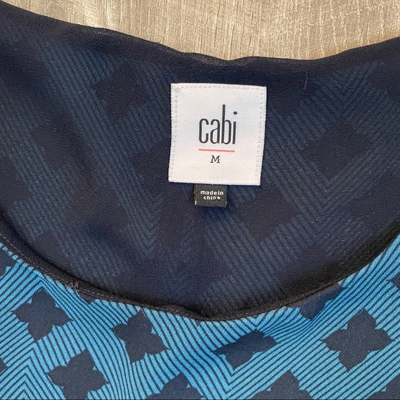 CAbi Top with Capped Sleeves - Picture 2 of 3